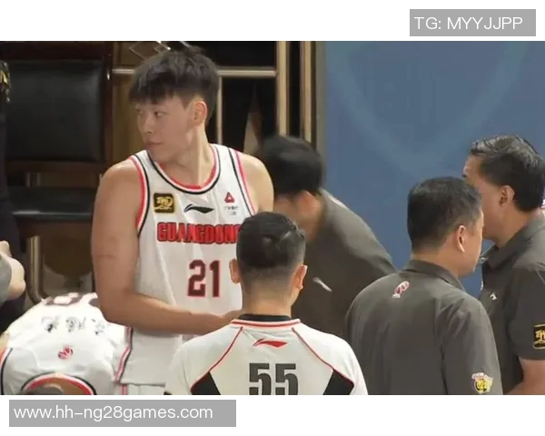 广州恒大足球队年轻球星崭露头角未来可期引领球队新篇章 广州恒大足球队年轻球星崭露头角未来可期引领球队新篇章